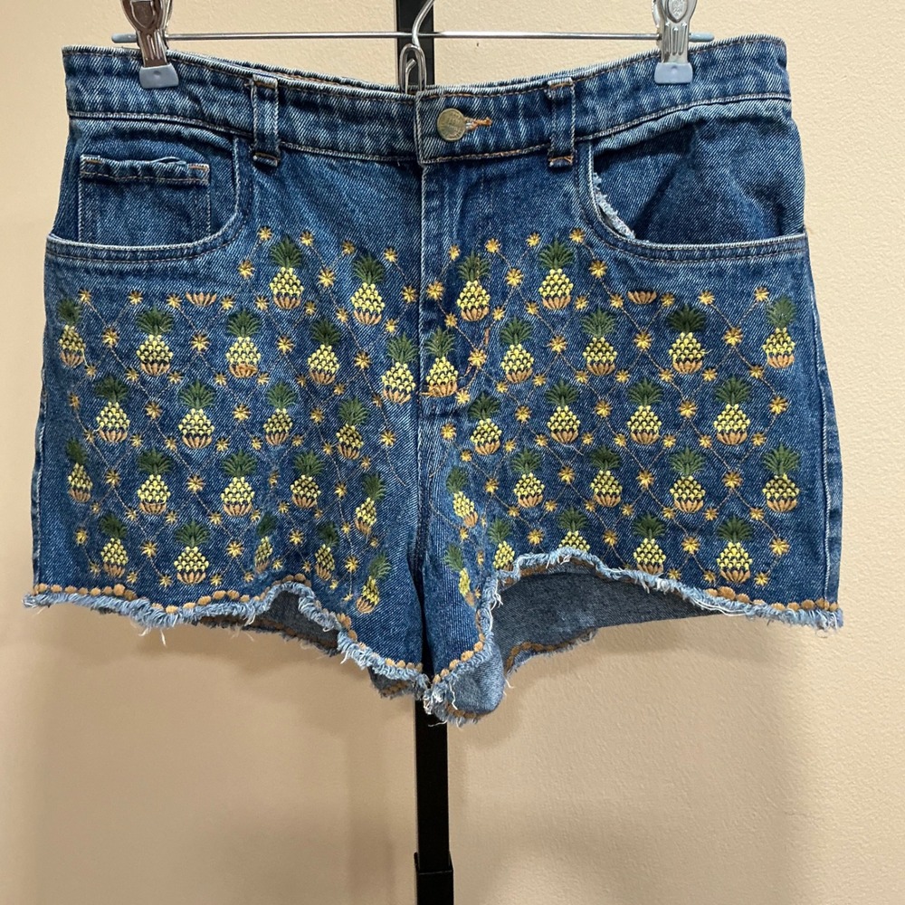 Farm Rio Denim Shorts Medium Blue Pineapple Embroidered High Rise Raw Hem M